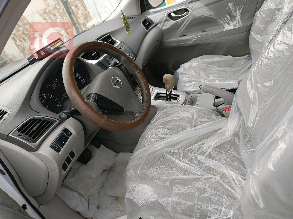 نیسان سێنترا